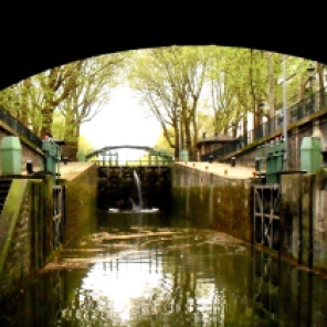 This is the wonderful view greeting the traveller after leaving the tunnel at the start of the Canal Saint Martin. I snapped this in spring the first time I experienced this delightful and surprising glimpse of lesser known aspect of Paris.