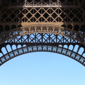 Such a charming conception to use these arches as supports. I snapped this on a perfectly clear spring day in Paris